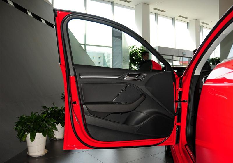 2014款 Sportback 40 TFSI S line舒适型