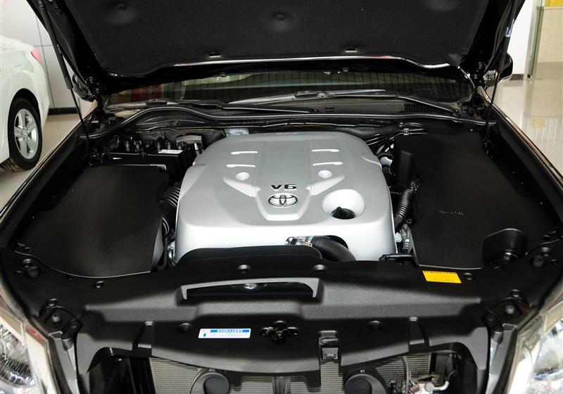 2012款 V6 2.5L Royal 舒适版