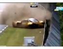 完全腾空了 勒芒赛法拉利458惨痛事故